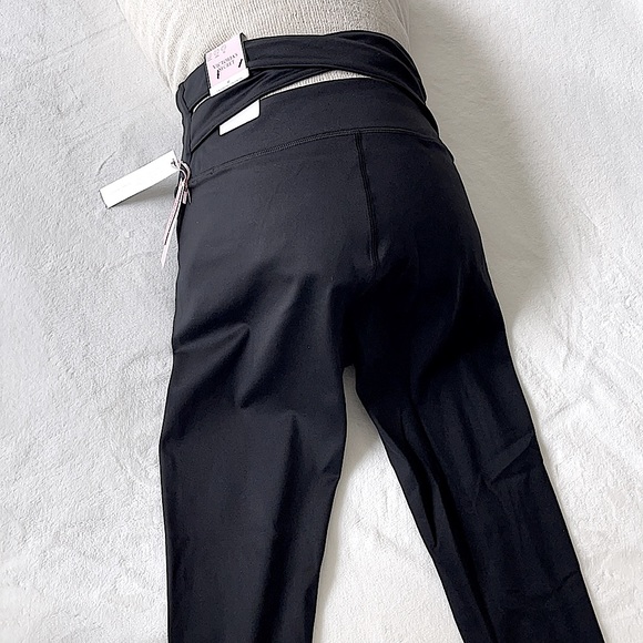 Victoria’s Secret new strappy back black leggings - Picture 5 of 7